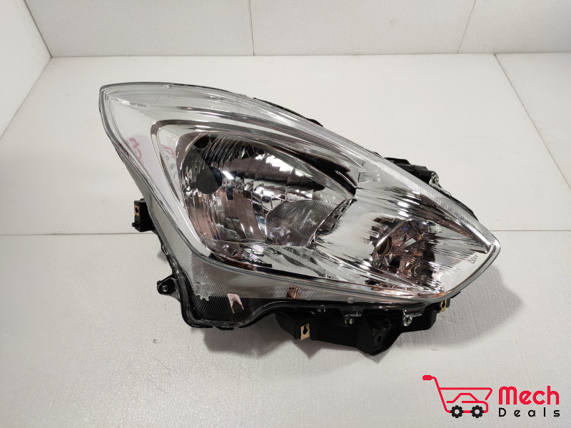 Maruti Suzuki Swift/ Swift Dzire Head Lamp Right