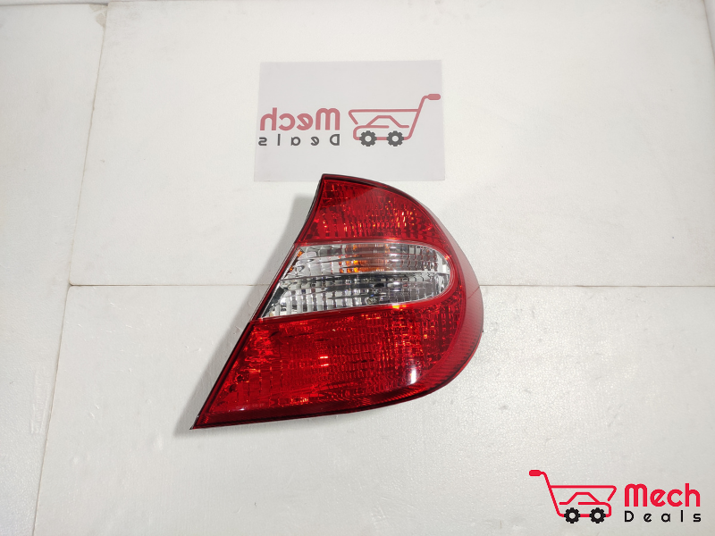 Toyota Camry (2001-2006) Tail Lamp Unit, Rh