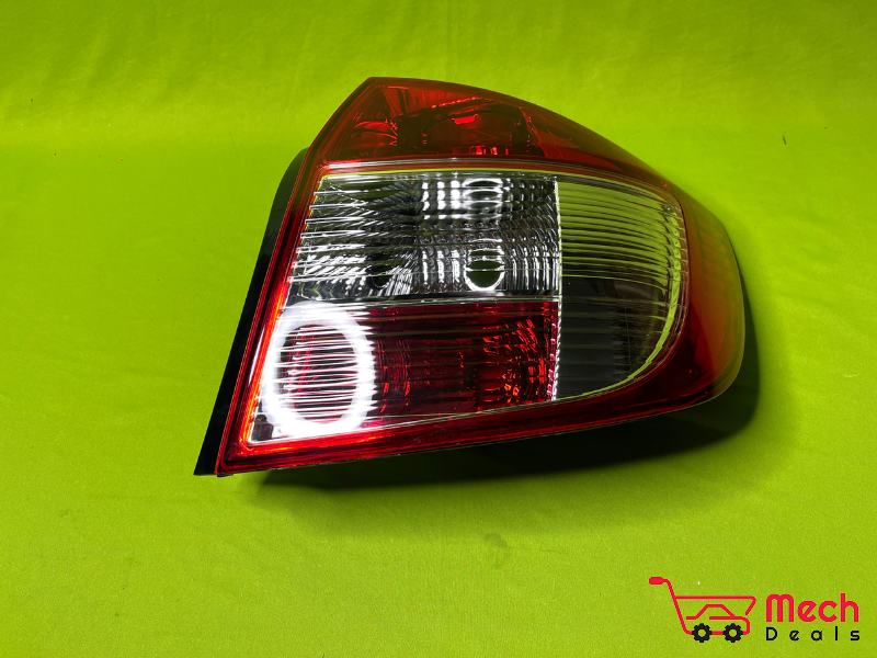 Sx4 tail deals light price