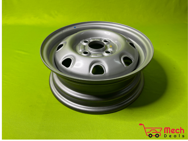 Suzuki alto wheel store trim size