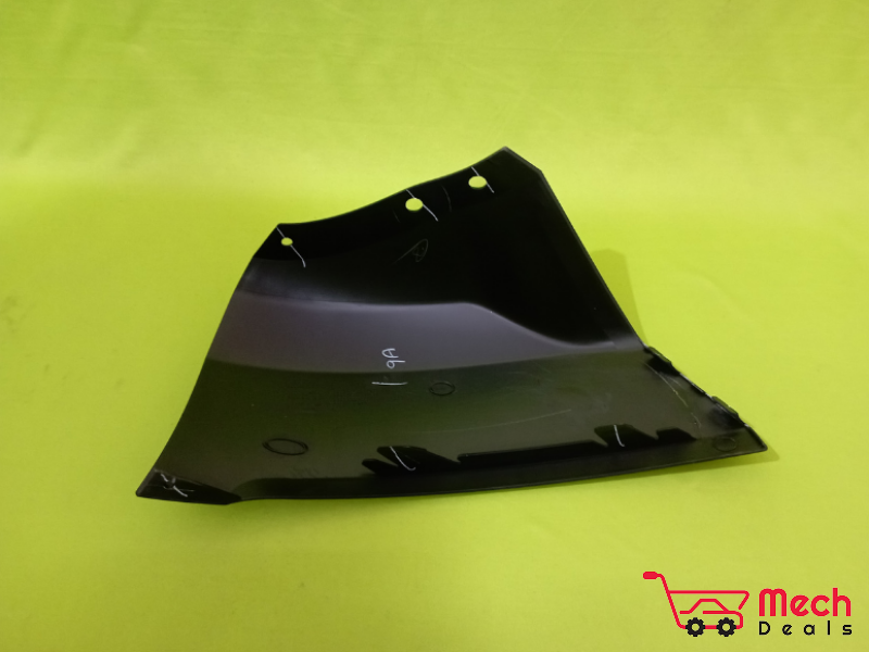 COVER, RH, CARBON BLACK (WITH FRONT FASCIA - LEVEL 2, LESS FRONT PARKING AID)