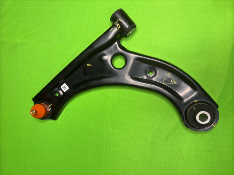 Arm Assy,Front Suspension,L